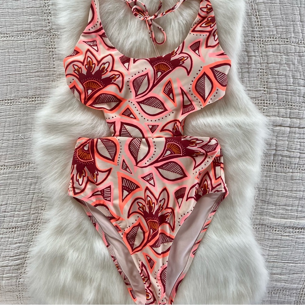 Aerie M American Eagle floral pink orange red cutout one piece bikini